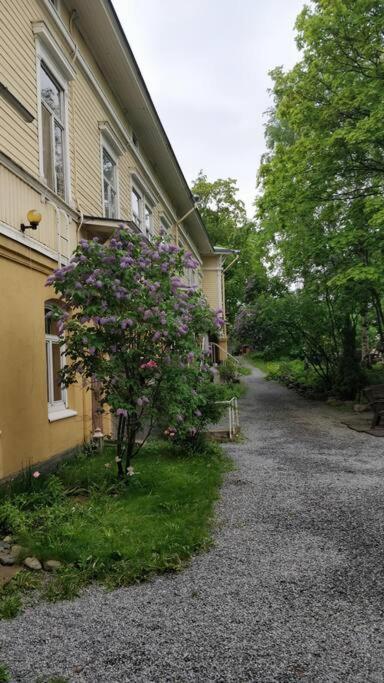 A Lovely Apartment Near Railway Station And Arena. 탐페레 외부 사진